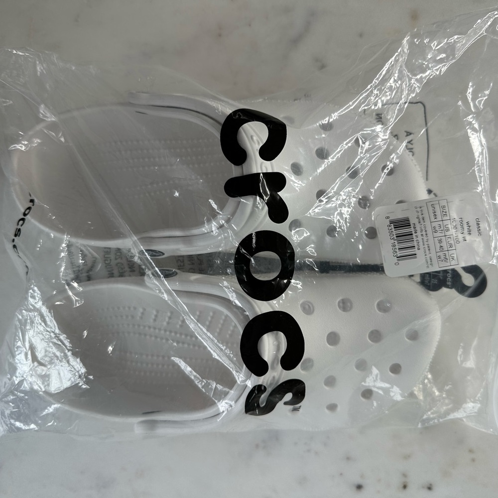 Classic Crocs - white